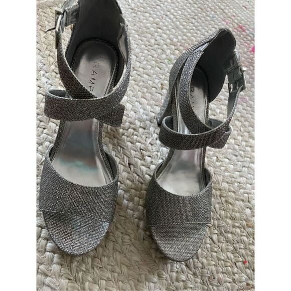 Rampage Dress Shoes for Women - Picture 4 of 12